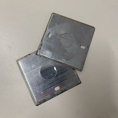 Materiales durables galvanizados de doblez del metal de la caja de conexiones de acero de la tapadera